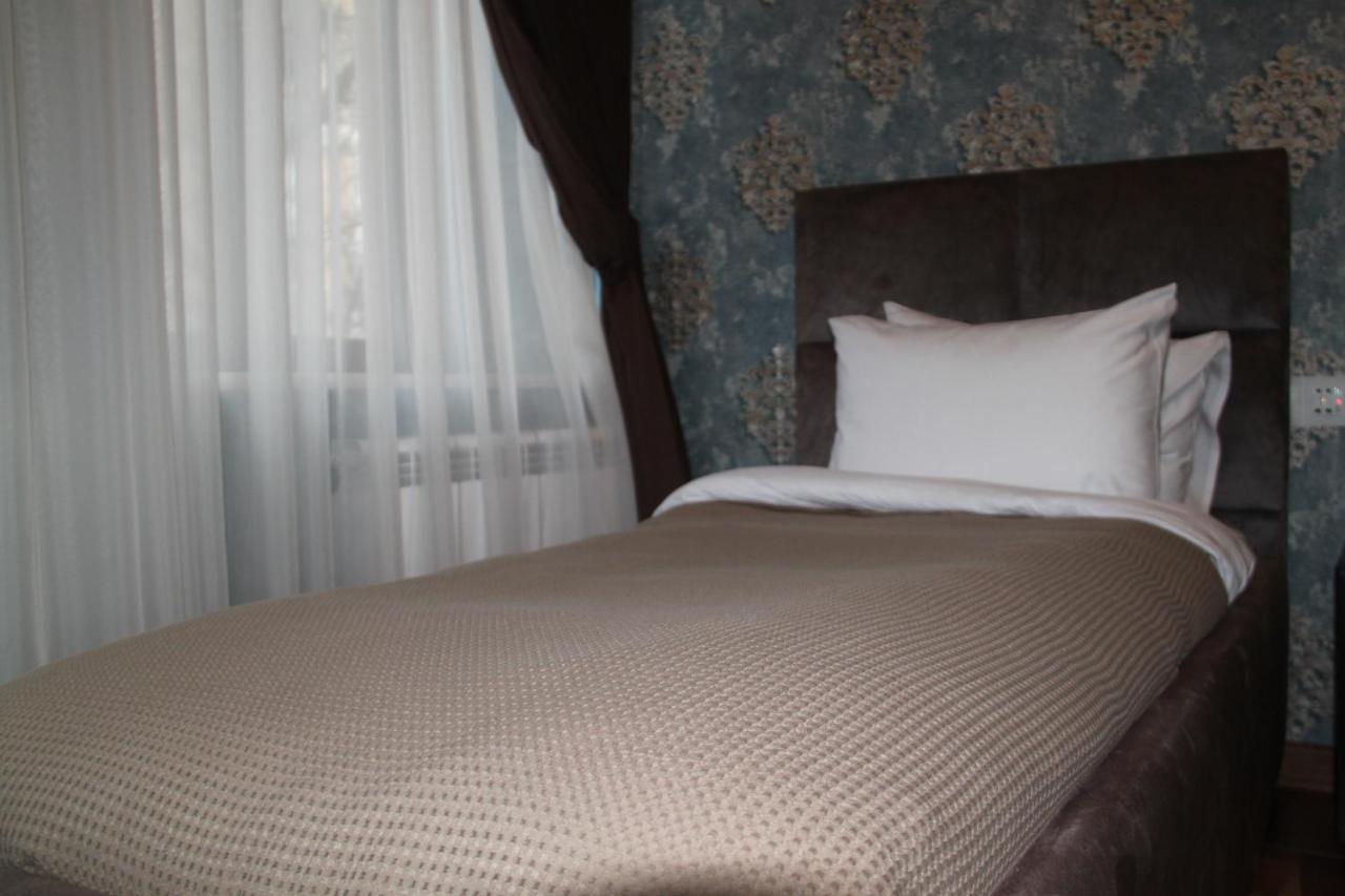 1883 Boutique Hotel Баку Екстер'єр фото